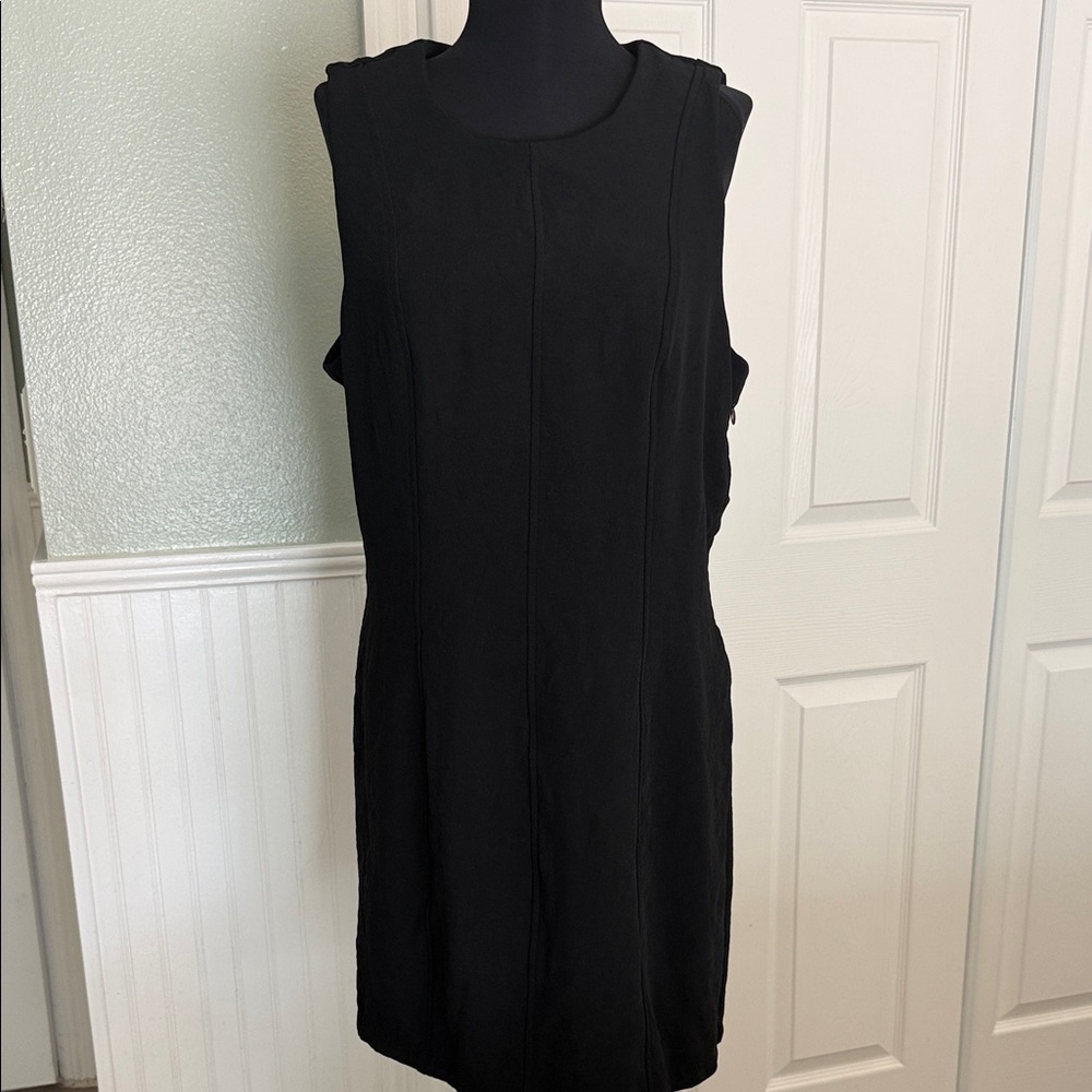 Classic Black Sleeveless Shift Dress New Condition